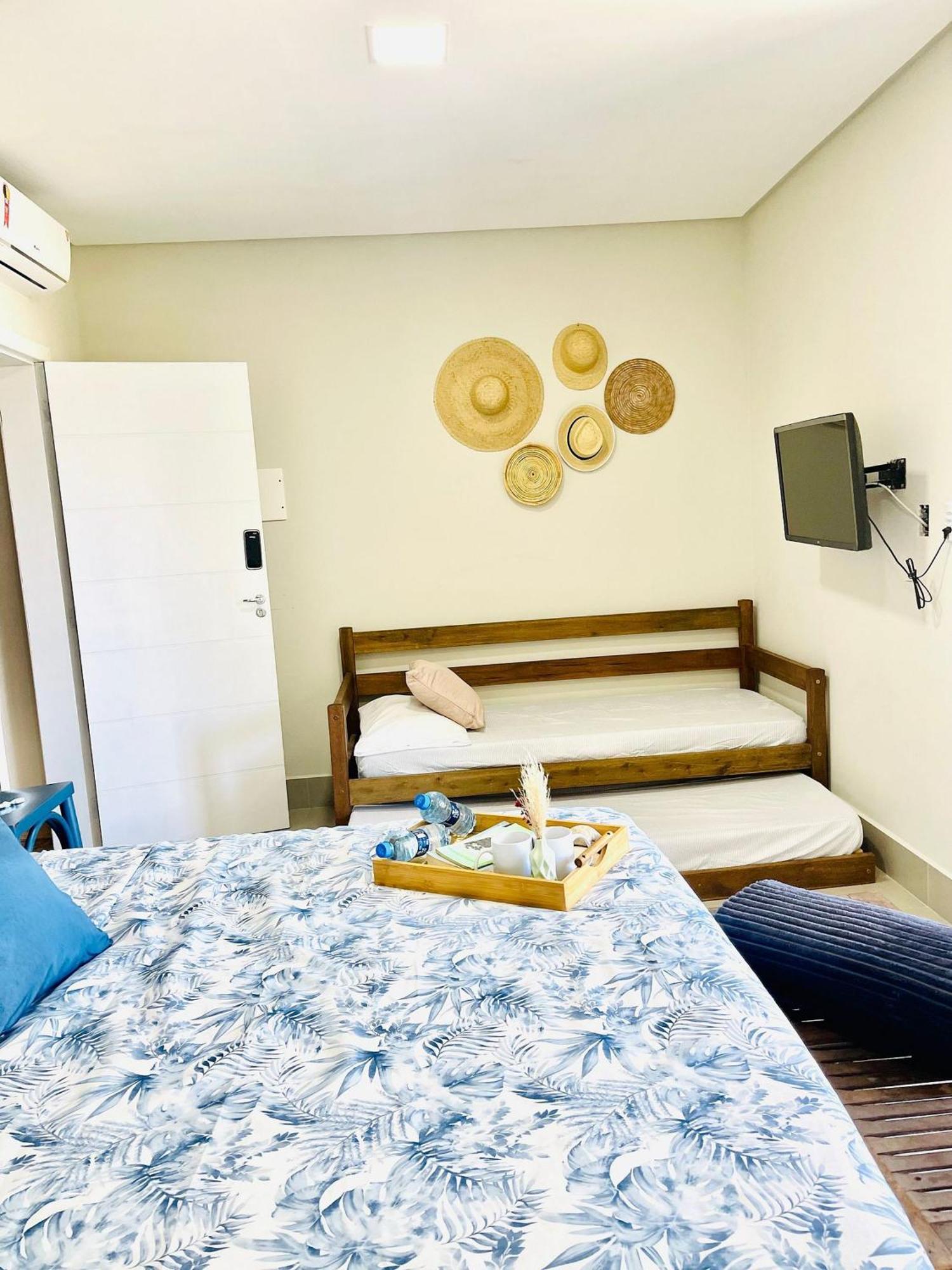 Residencial Vila Das Canoas Бомбиньяс Экстерьер фото